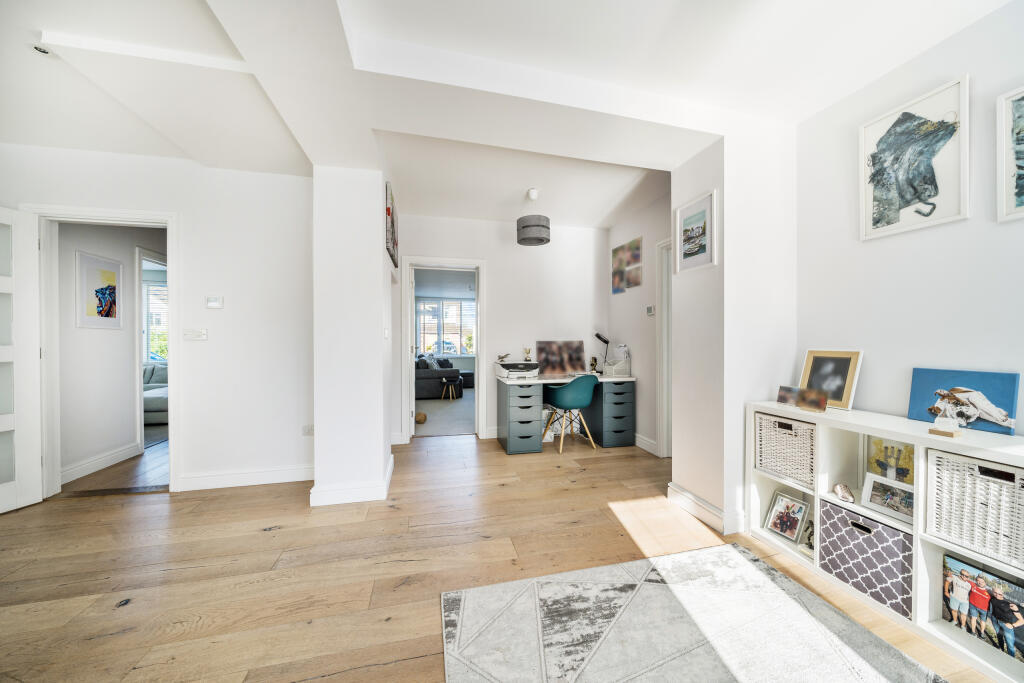 Open Plan Kitchen / Dining Room