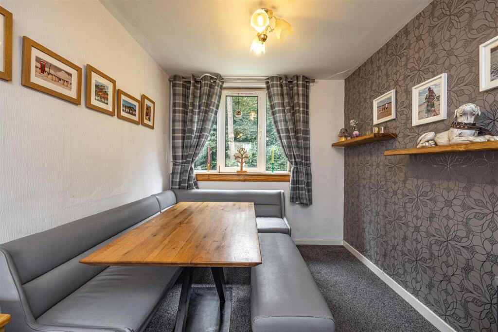 45 Balmoral Avenue Galashiels 21.JPG