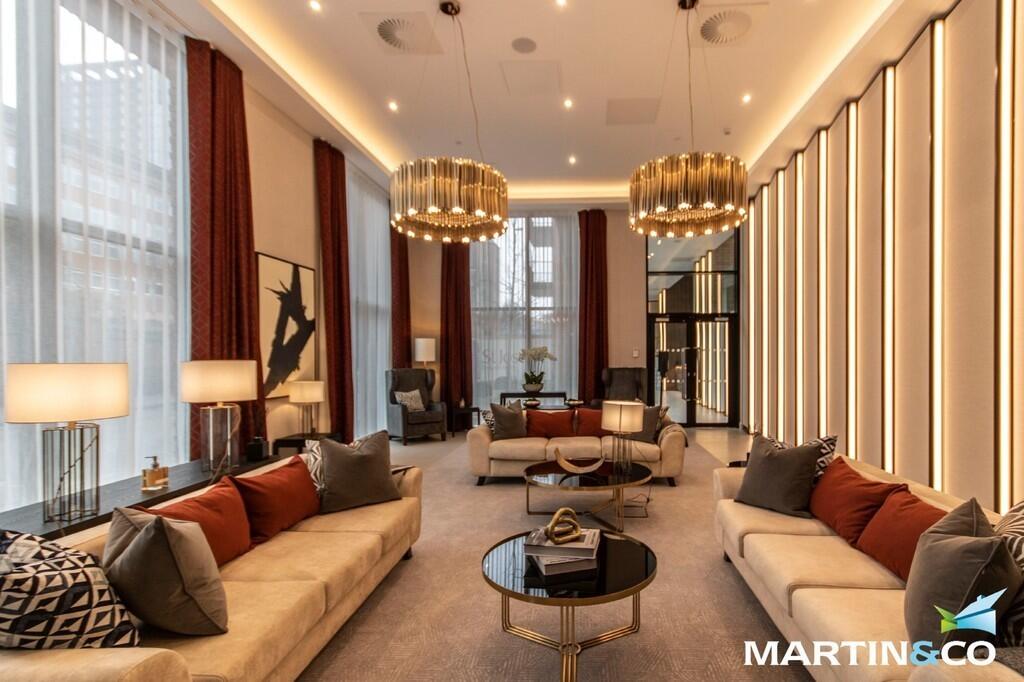 IMG_18190_38_larg...