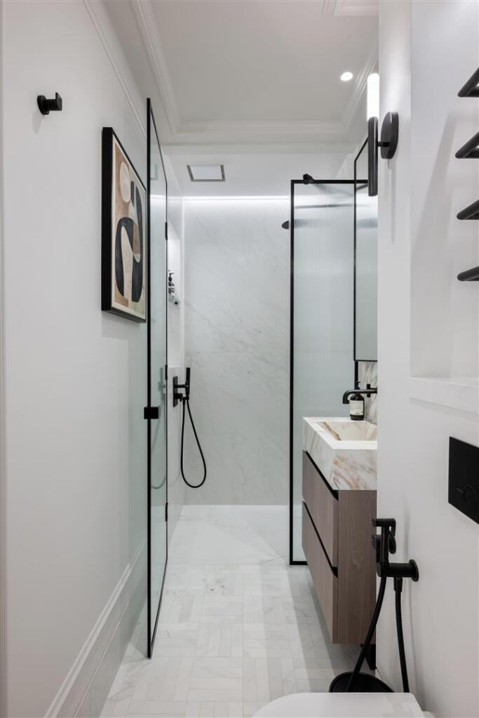 Flat 9, 39 Draycott Place Hi-20.jpg