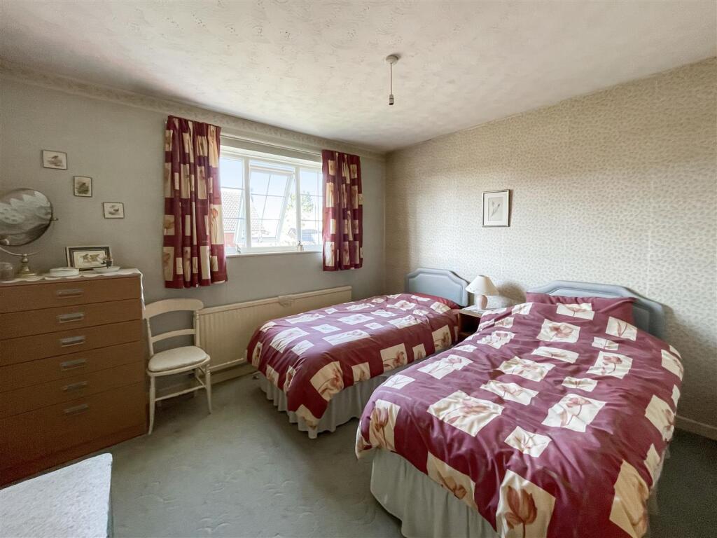 bed 3.JPG