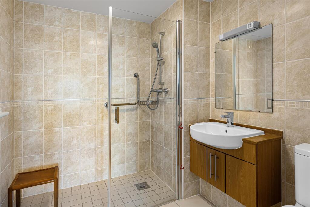 Flat_19_Smithson_Court_10.jpg