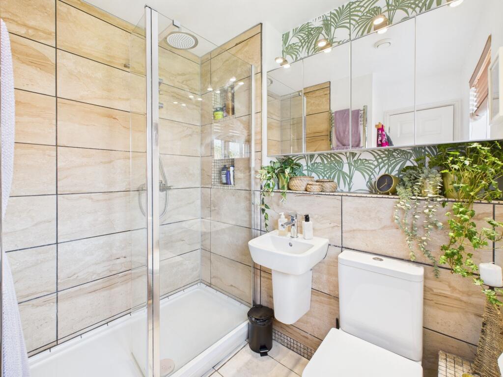 En-suite Shower Room