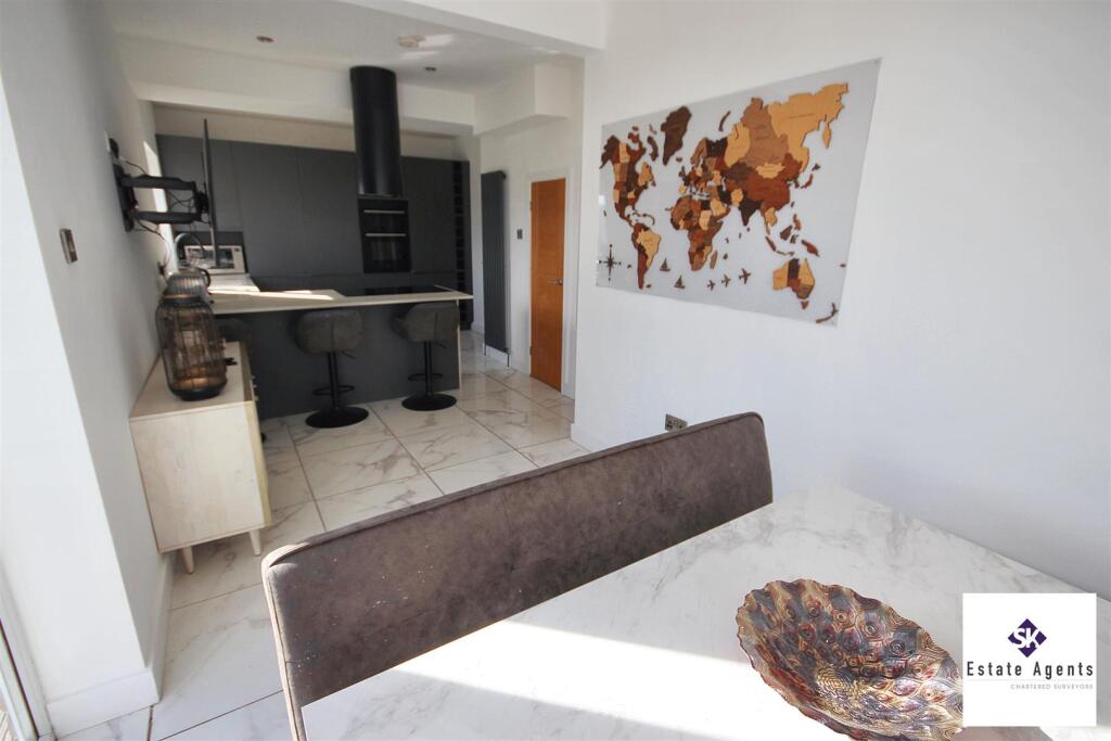 Open Plan Dining Kitchen