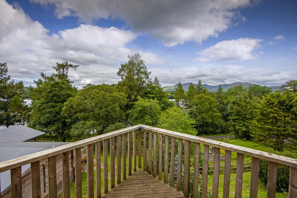1Z6E0571 Culzean balcony