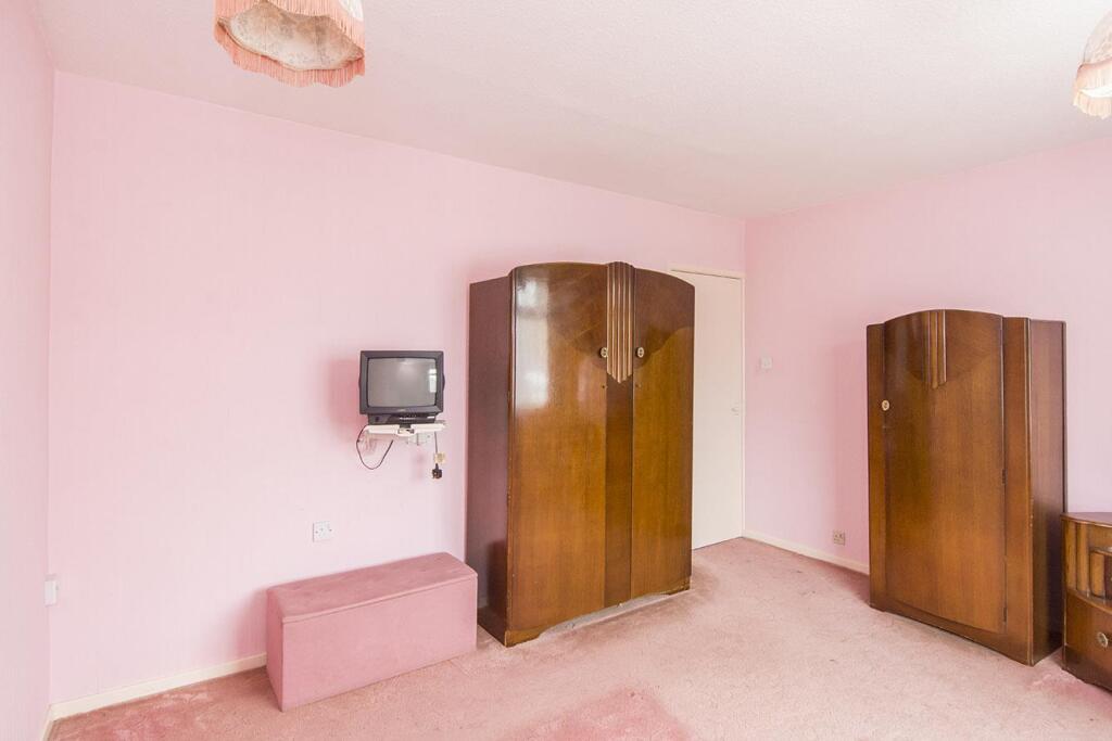 (Bedroom One Photo Two)