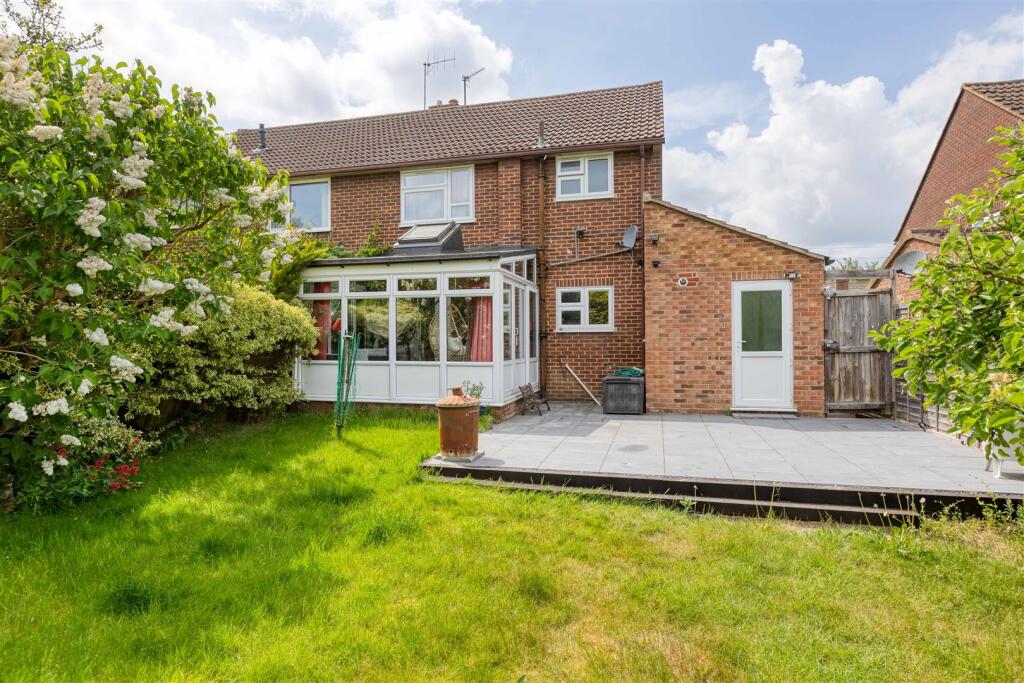 29 Lordship Lane-15.jpg