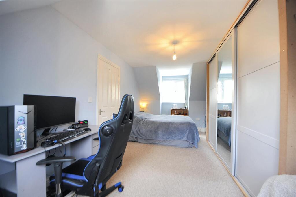 Bedroom 2..JPG