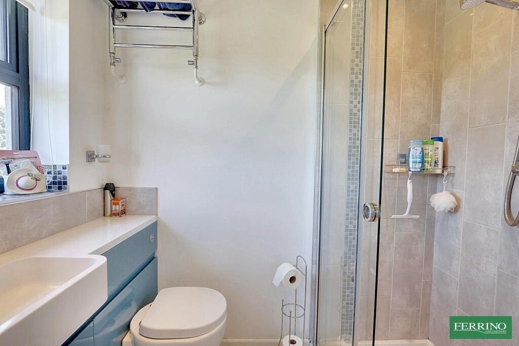 Bedroom 1 En-suite