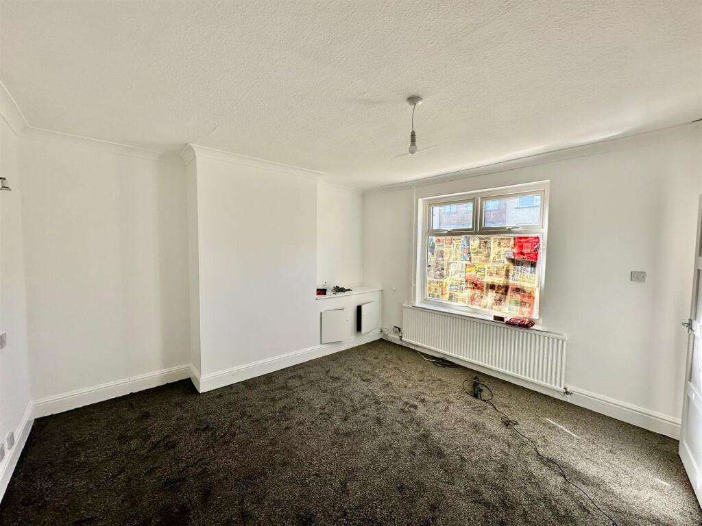 WhatsApp Image 2025-09-21 at 14.48.27_3bfa4bd3.jpg