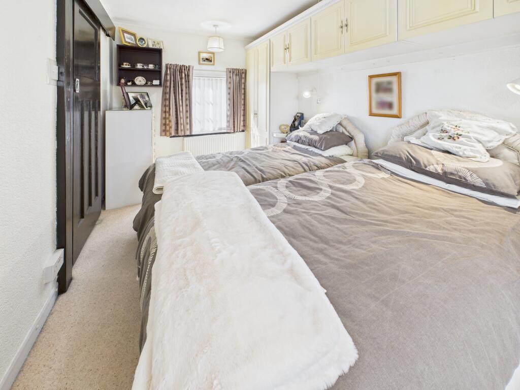 CAM05508G0-PR0108-STILL017