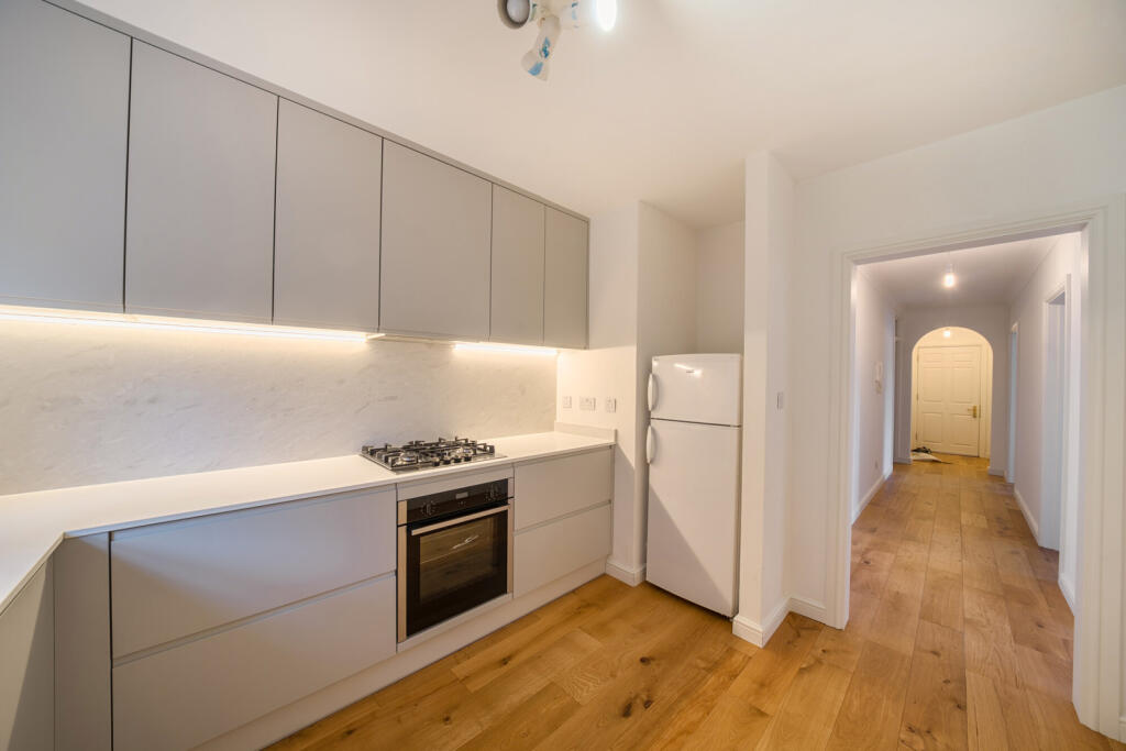 1383467-19-692969...