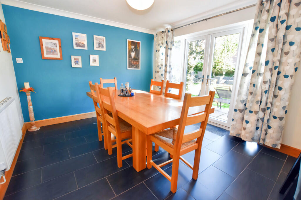 Dining Kitchen 5