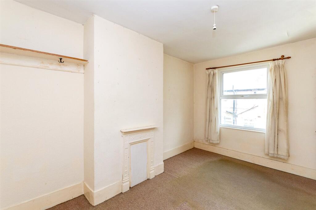 Picture No. 05