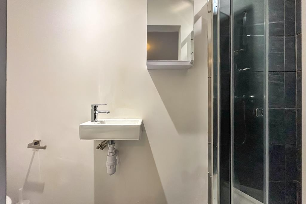 Bedroom Two Ensuite