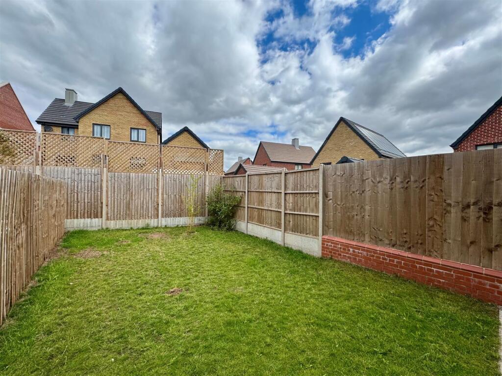 38 Strothers rear.jpg