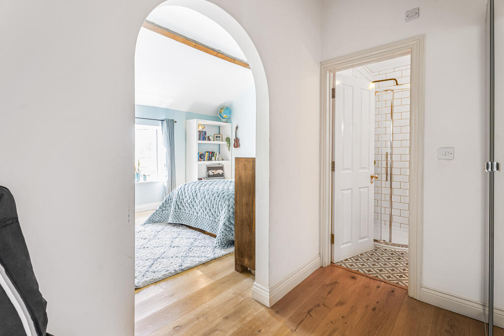 Bedroom/ensuite