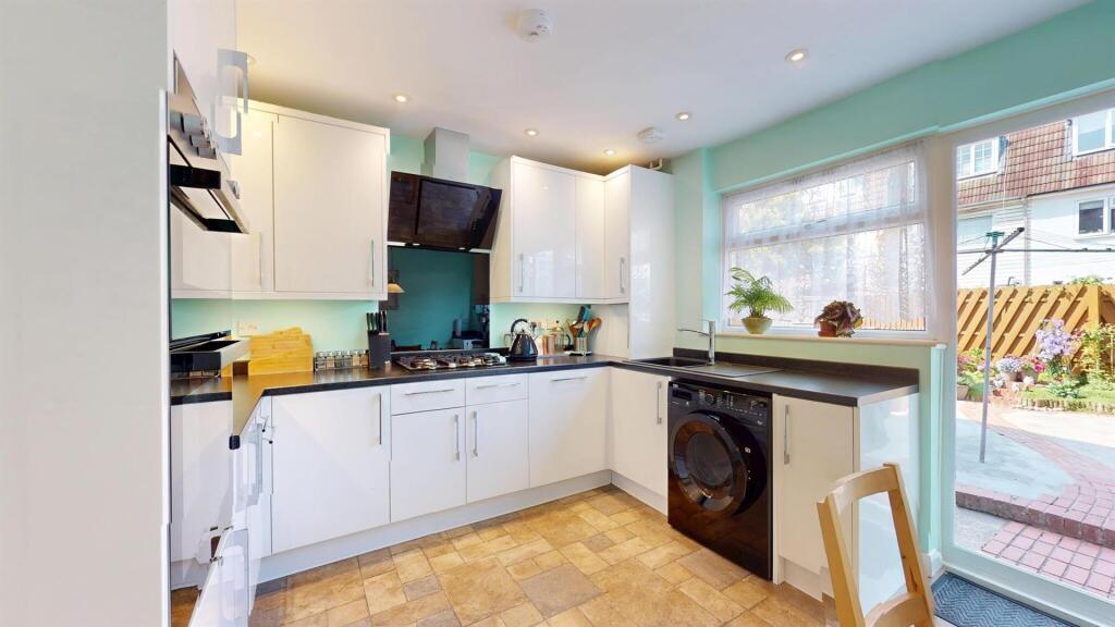 68440300018f0f52e2ce30b6_4cb6e896cdb9381e275239bf1