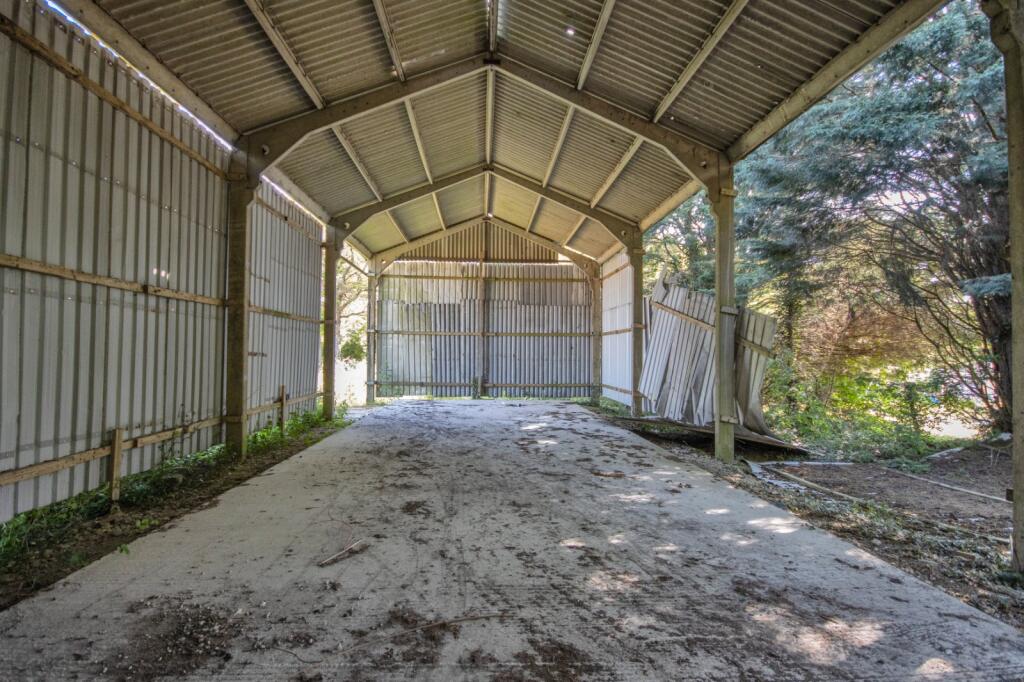 Barn