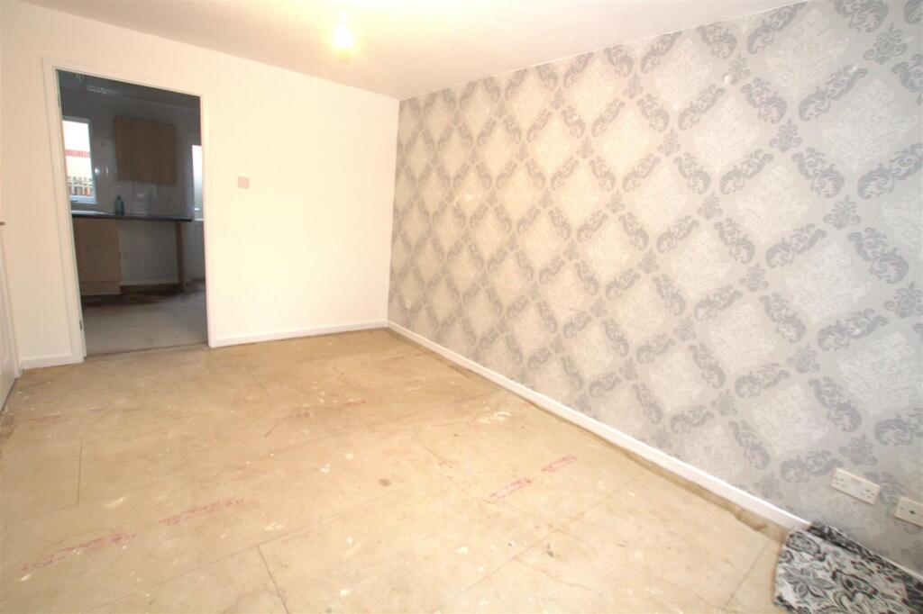 LOUNGE ANGLE 2.jpg