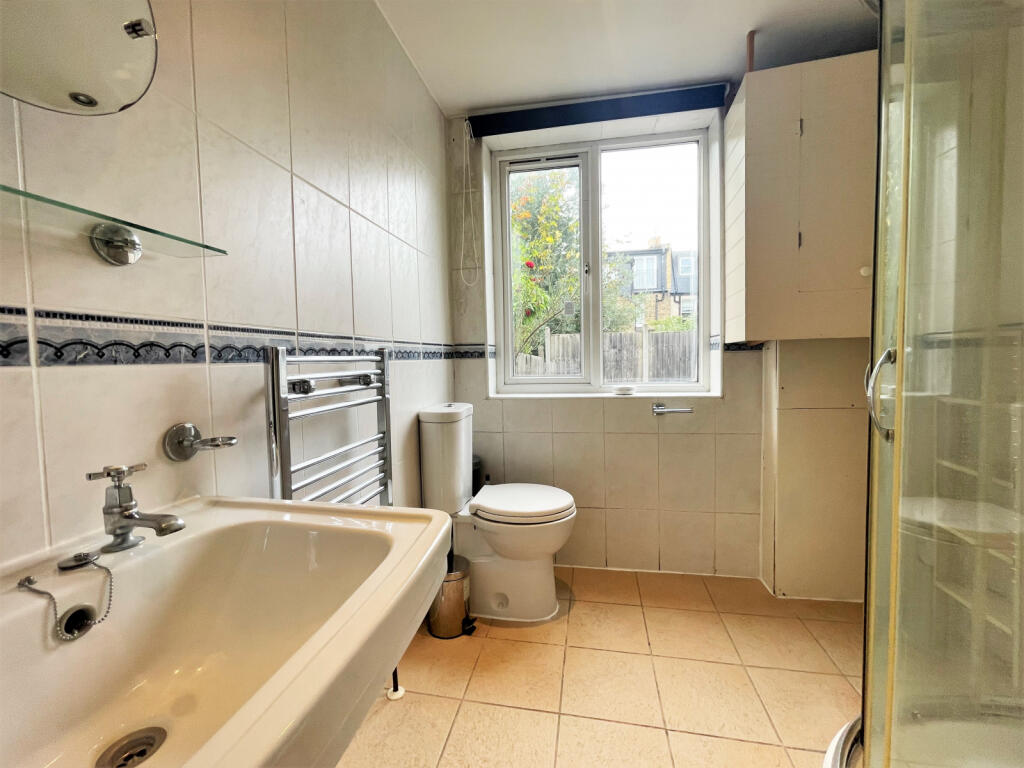 76ab766cc8eb708bee8a8733a380143c