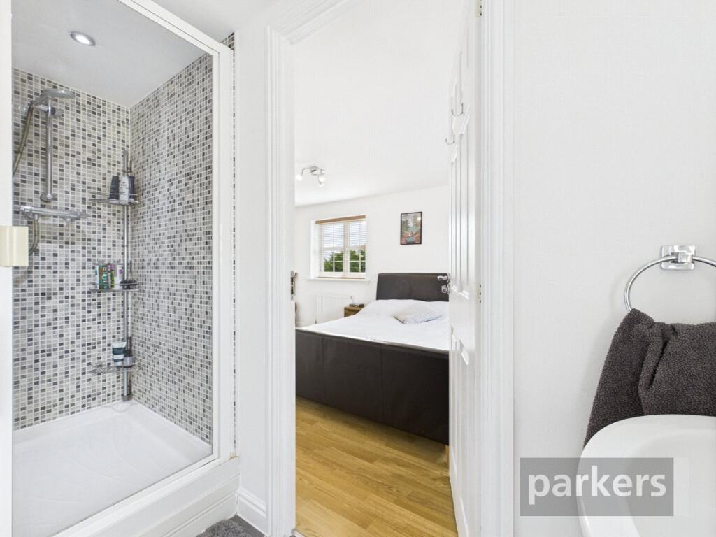 Ensuite Bathroom