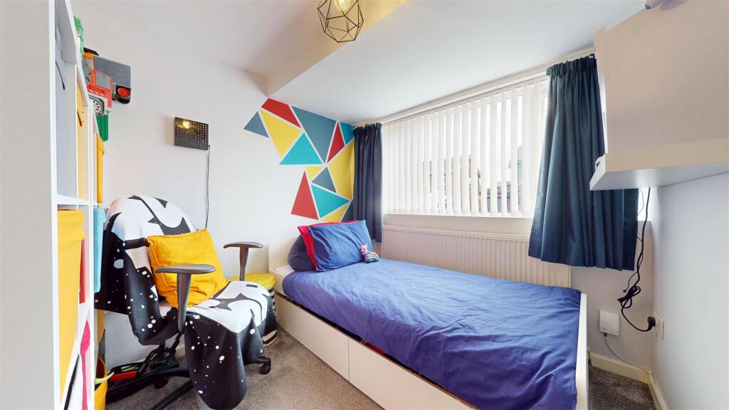 Renfrew Avenue Bedroom