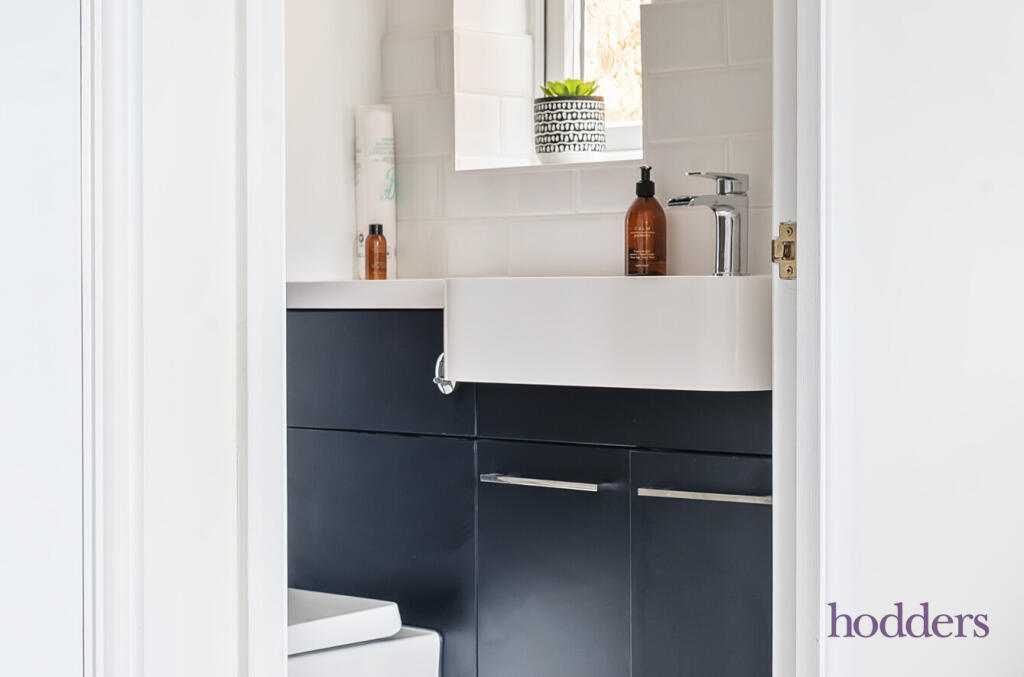 8a87d513-8005-4ed...