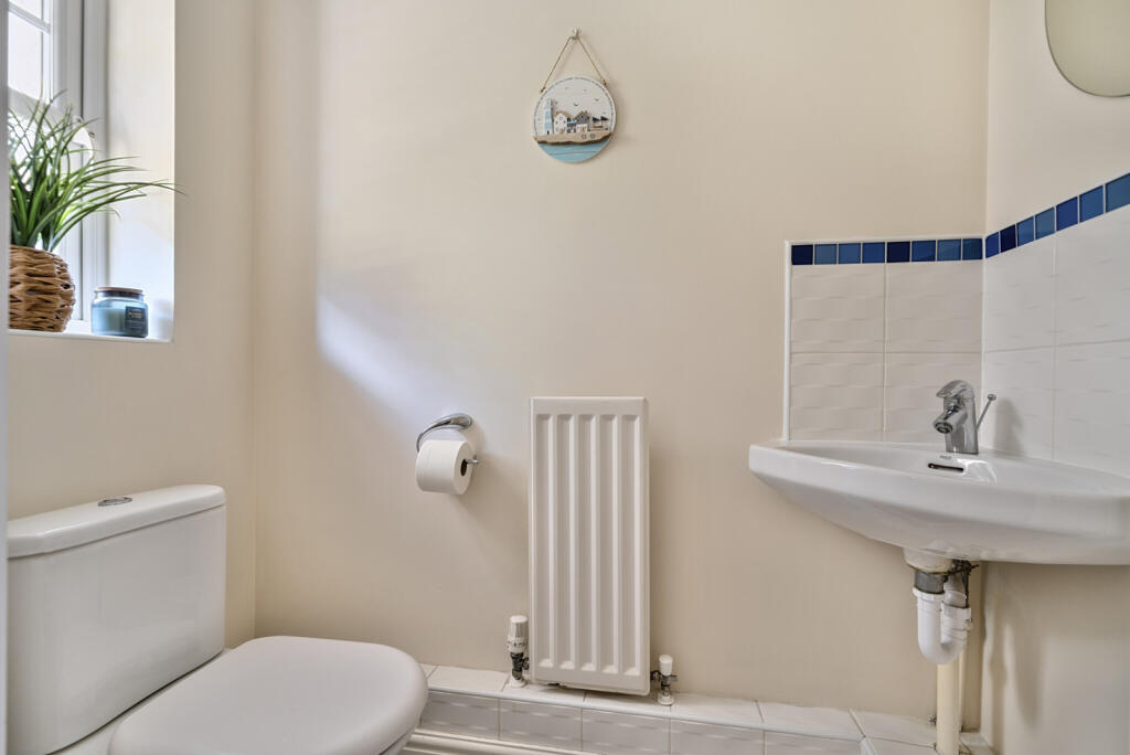 1290911-27-68273d...