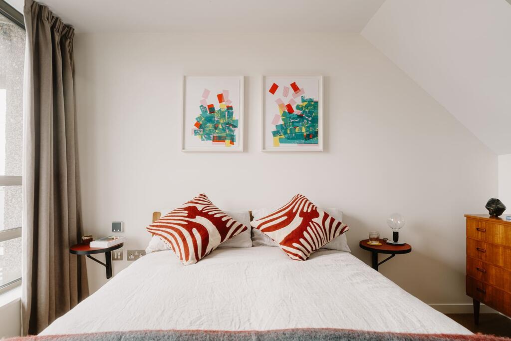 Balfron Tower, 7 St Leonards Road, London, E14 0UY