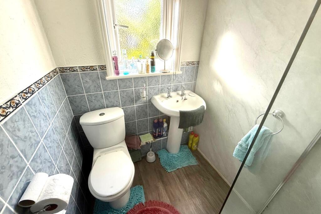 Shower Room/WC