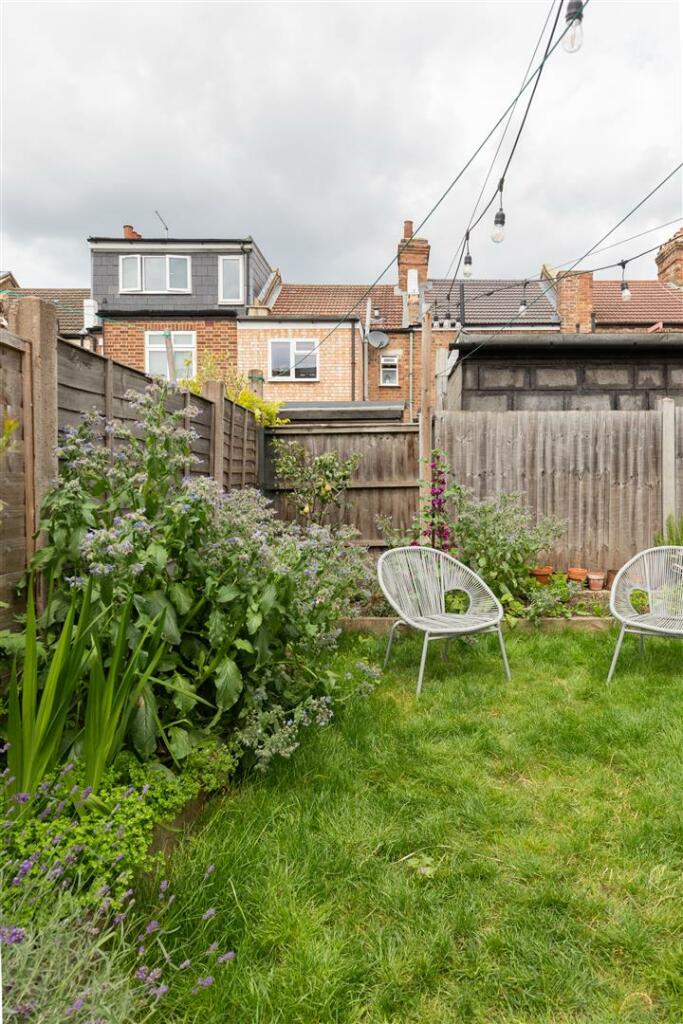 Shakespeare Road, E17