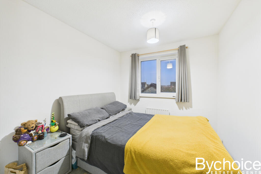 CAM05454G0-PR0085-STILL012