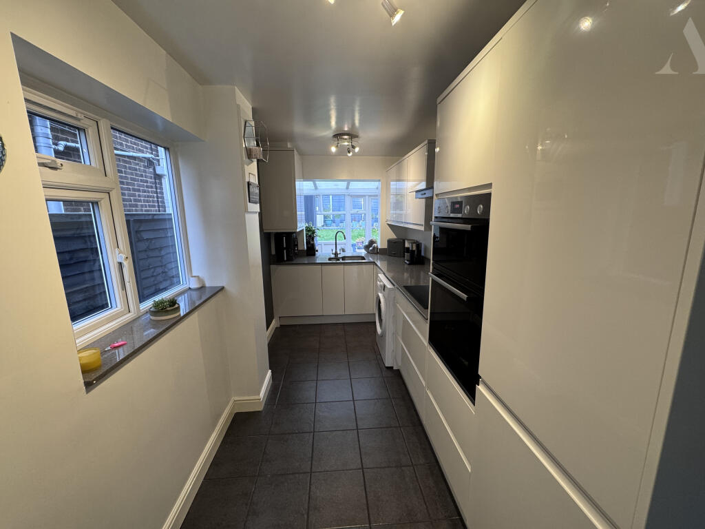 60 Leafeild Road Kitchen x 2