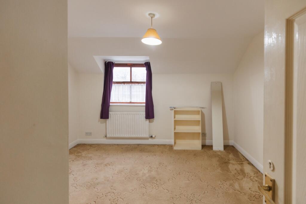 Dundas EweMove Saltburn 9