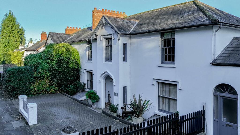 dji_fly_20241126_132210_0114_1733146950996_photo~2