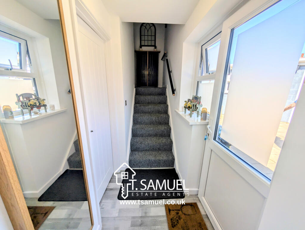 PXL_20250516_105210516~2