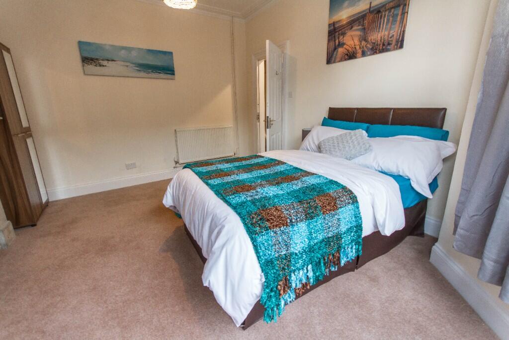Teal Room @ £795pcm