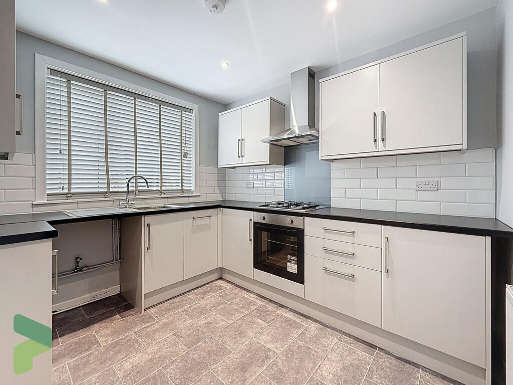 Newly Fully Fitte...