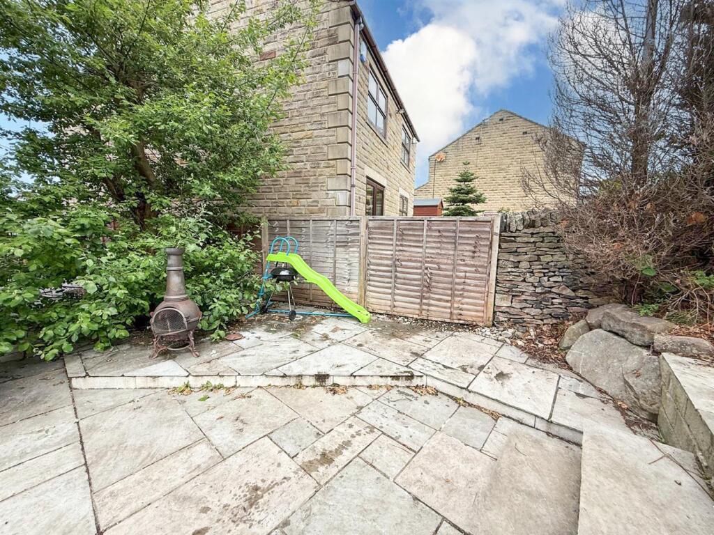 Four bed detached house, Silsden 19