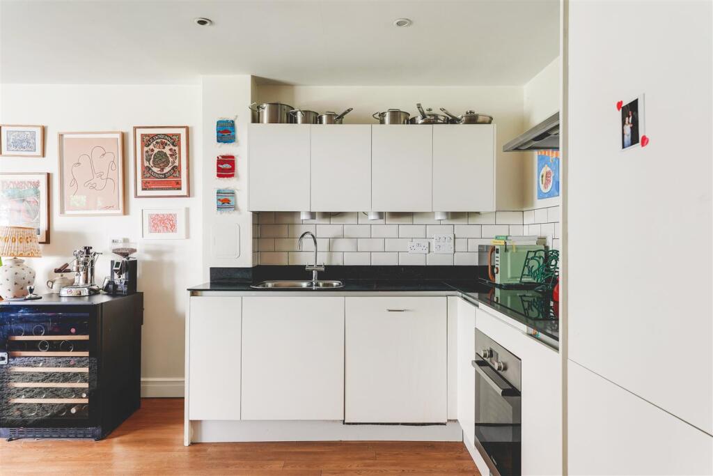 Mildmay Avenue-9a_v2.jpg