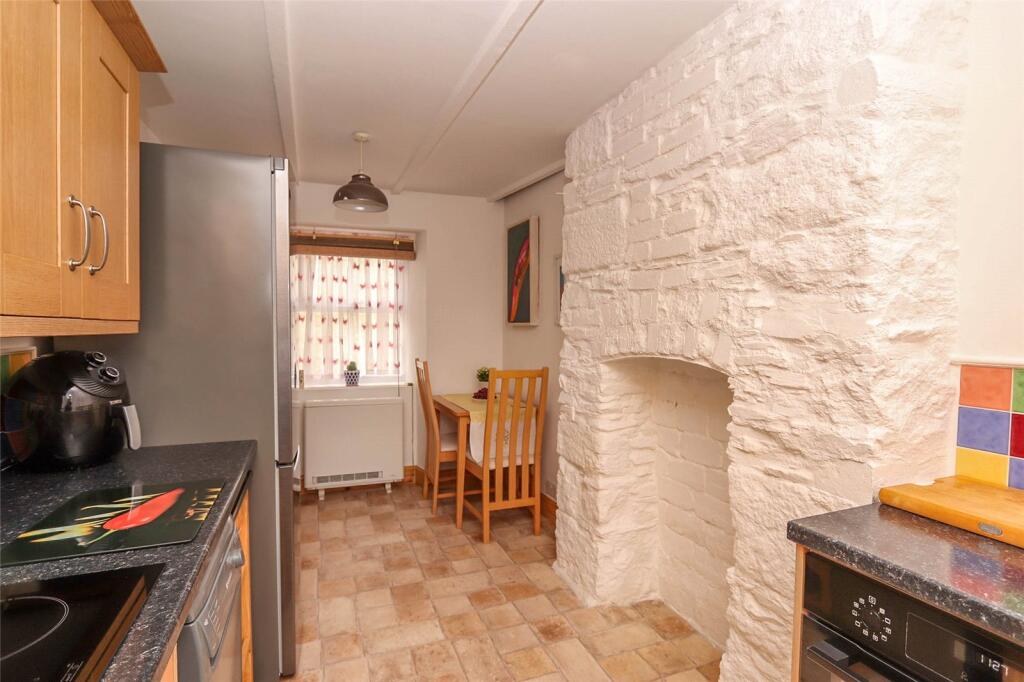 Kitchen/Breakfast Rm