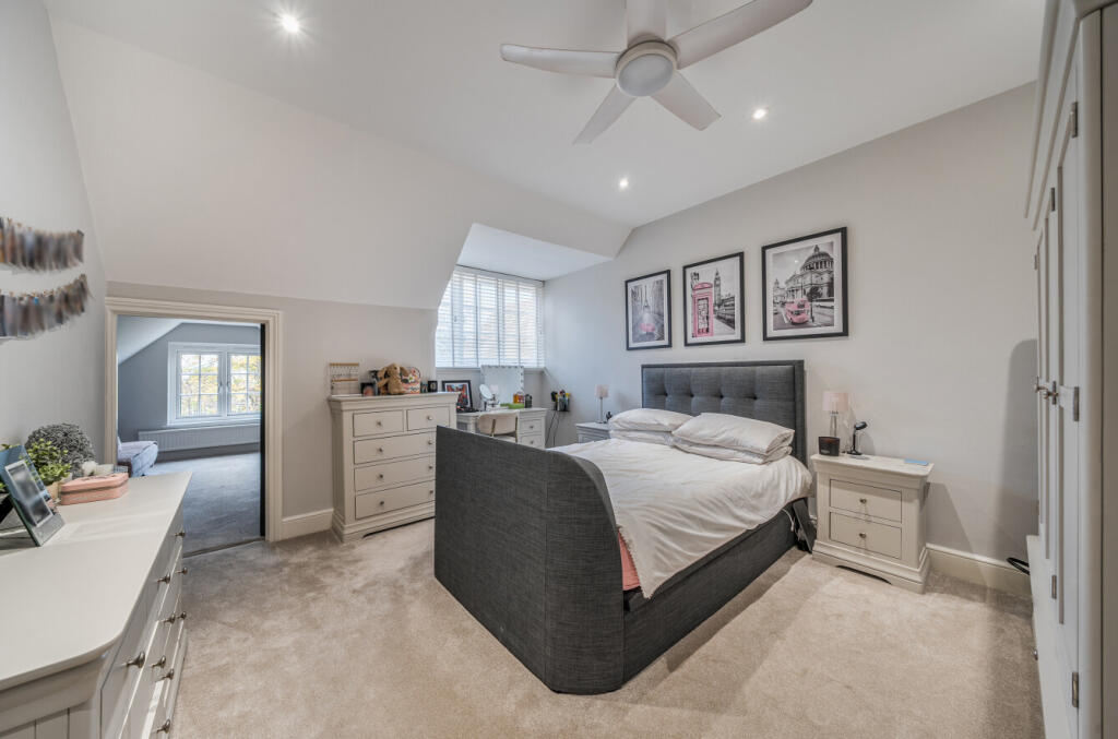 1374996-18-690dd0...