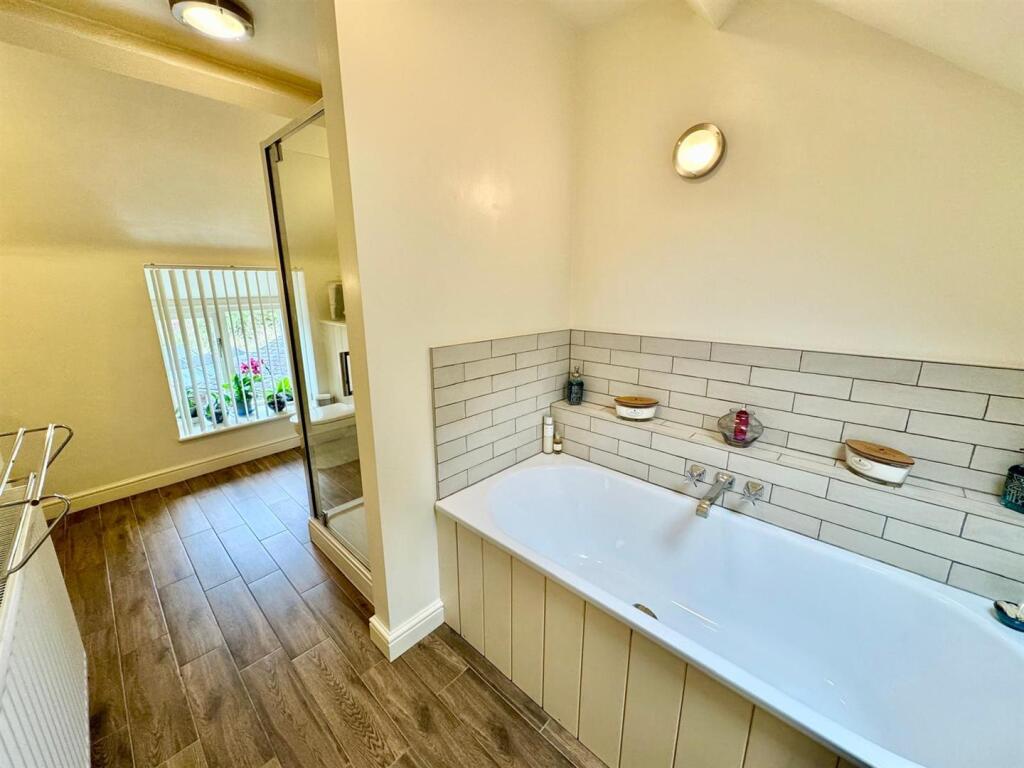 PHOTO-2024-08-22-21-40-53 (3).jpg