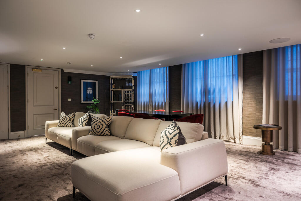 Floral_Court_28 (...