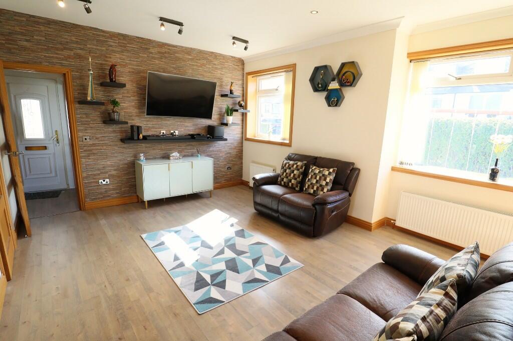 Lounge 2