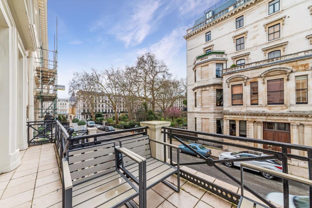 Ennismore Gardens, London, SW7