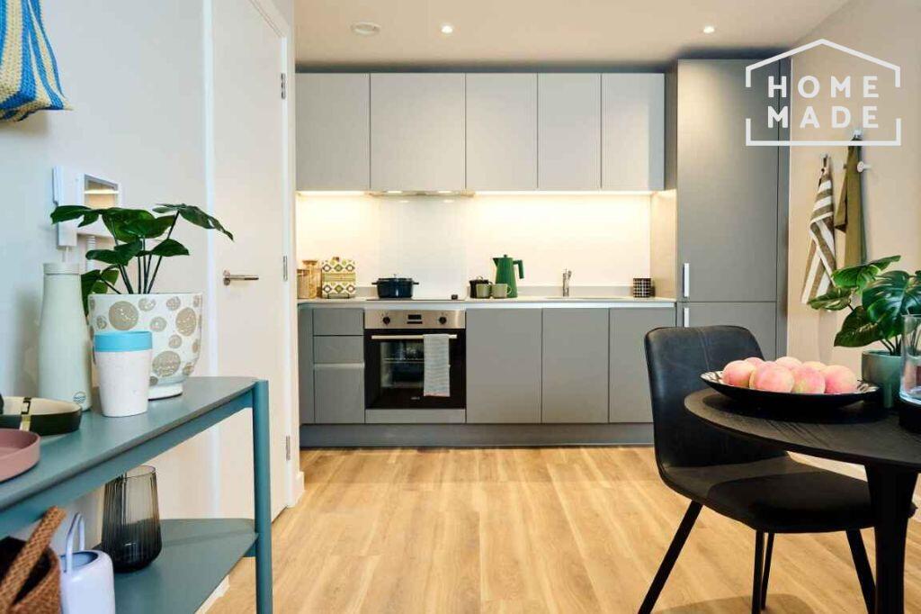 71e7aba31cf8f1a7db49e6275dea