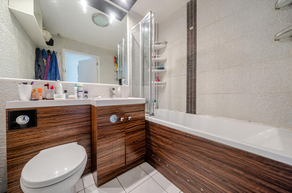 1386948-14-69453b...