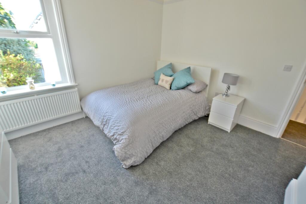 bedroom 22